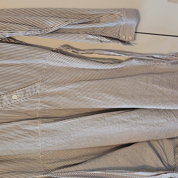 LOFT DRESS - Picture 6 of 9